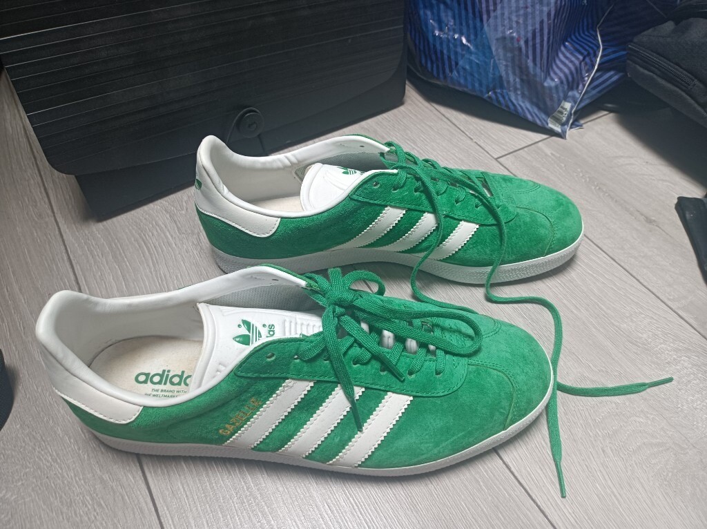 Adidas Gazelle, Size 10, Green \u0026 White 